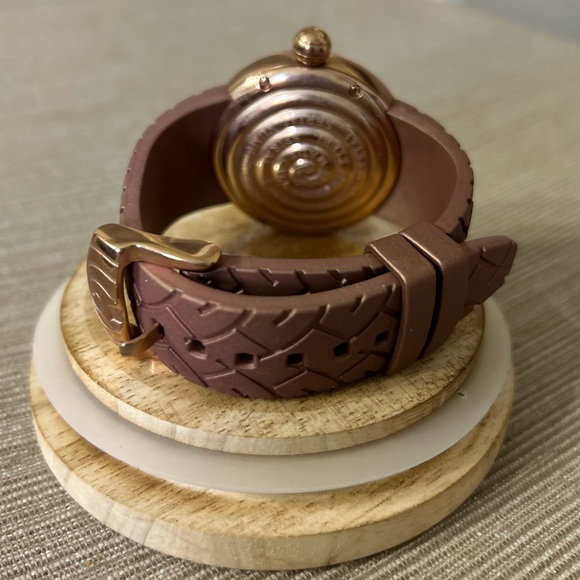 VonDutch NWOT Rose Gold Spiral Collection NEW - Picture 3 of 4